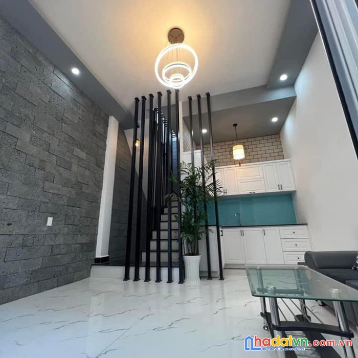 ( gấp gấp ) chủ cần tiền bán gấp nhà đẹp đường huyền trân công chúa, đà lạt giá chỉ 2.3 tỷ