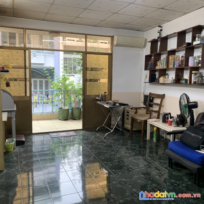 Sở hữu ngay nhà mtkd ngay trung tâm quận 5. vị trí cực đắc địa.