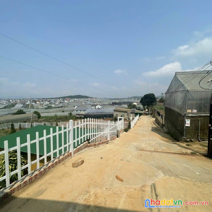 ( hot hot ) chỉ 2.3 tỷ - sở hữu căn nhà view đẹp tại thái phiên đà lạt 205m2