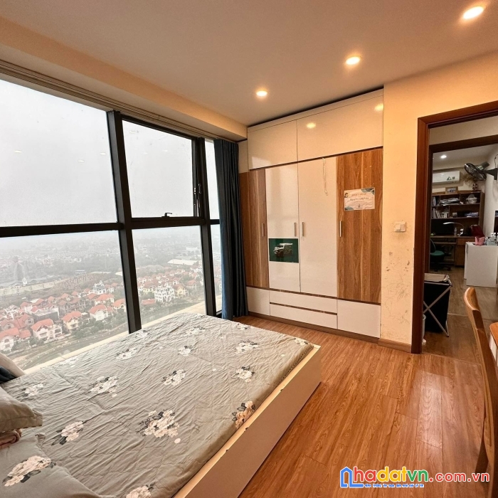Bán căn hộ 3 phòng ngủ chung cư gemek 2 full nội thất 89m2 sổ hồng lâu dài