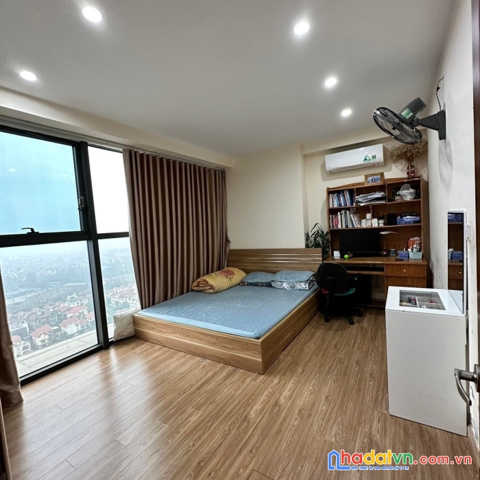 Bán căn hộ 3 phòng ngủ chung cư gemek 2 full nội thất 89m2 sổ hồng lâu dài