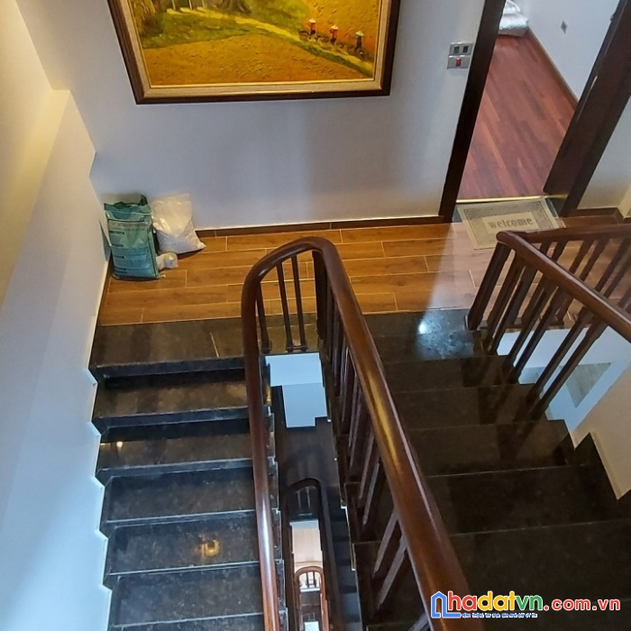 Bán nhà phố lâm hạ, quận long biên, ô tô tránh, nhà siêu đẹp, tiện ích bạt ngàn.