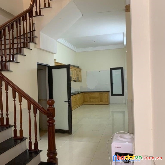 Cho thuê nhà mỗ lao thanh bình 60m 4 tầng - vừa ở vừa làm văn phòng - ô tô - giá 18tr