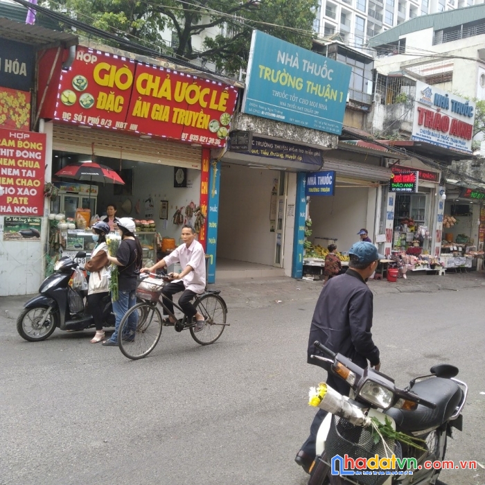 Chính chủ cần cho thuê mặt bằng tầng 1 làm cửa hàng kinh doanh các loại dịch vụ