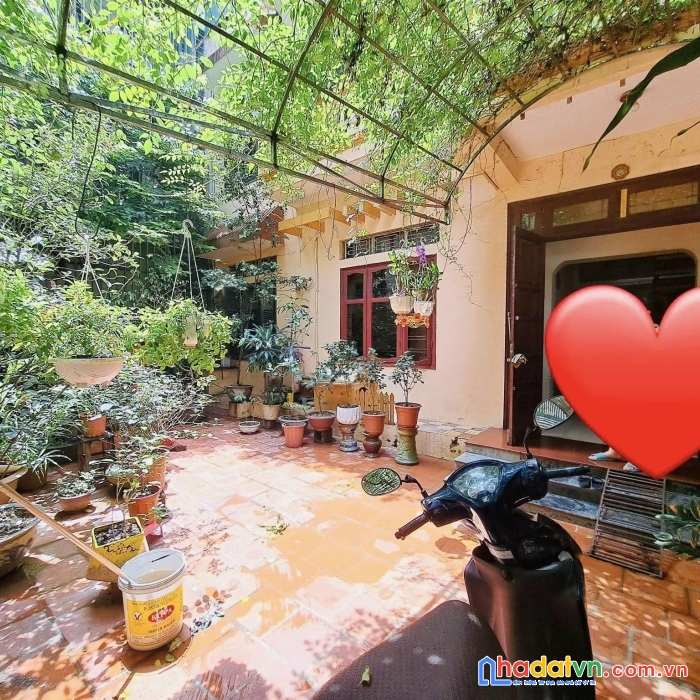 Bán đất tây sơn, đống đa, ô tô vào nhà, 150m2, giá 16.8 tỷ