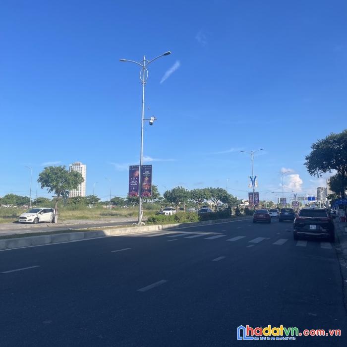 Bán đất mt đường 2/9 gần cầu rồng tặng nhà - hải châu - chỉ 26.9 tỷ.