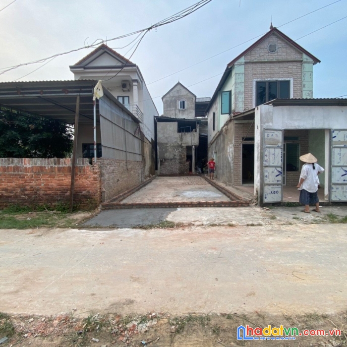 Bìa làng 60m giá chỉ 1x  tại yên ninh-hiền ninh đường 8m