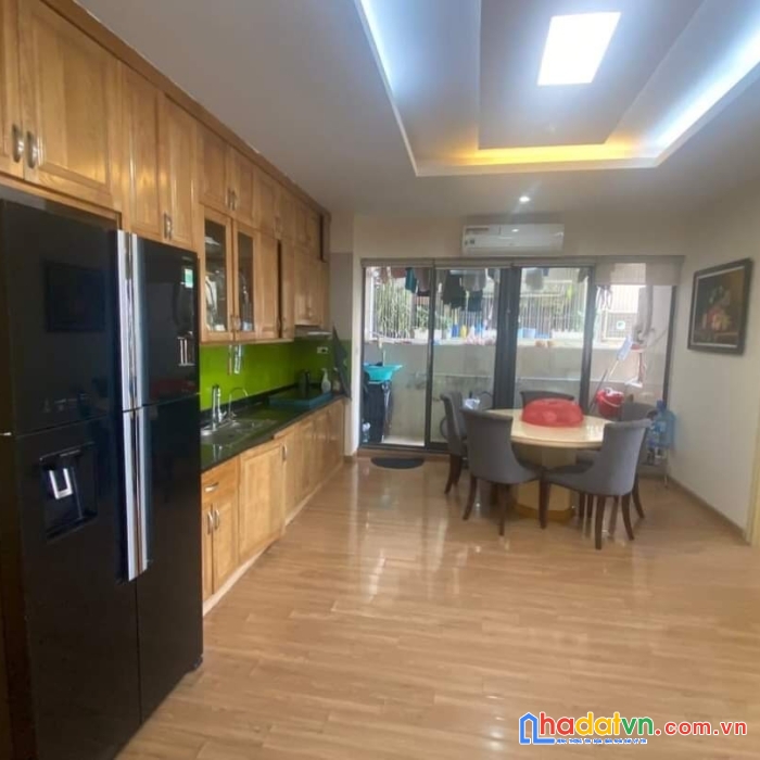 Bán tòa nhà mp hà cầu 7t thang máy, dt 65m2. dòng tiền 50tr/th. giá bán 16.8 tỷ.