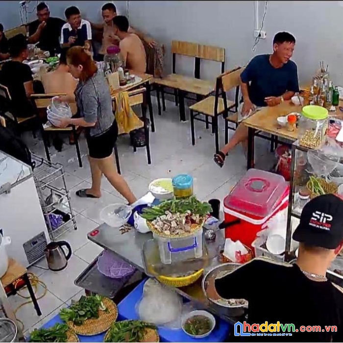 Chính chủ sang nhượng lại mặt bằng kinh doanh quán ăn tại phố dương khuê