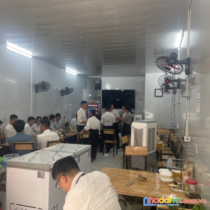 Chính chủ sang nhượng lại mặt bằng kinh doanh quán ăn tại phố dương khuê