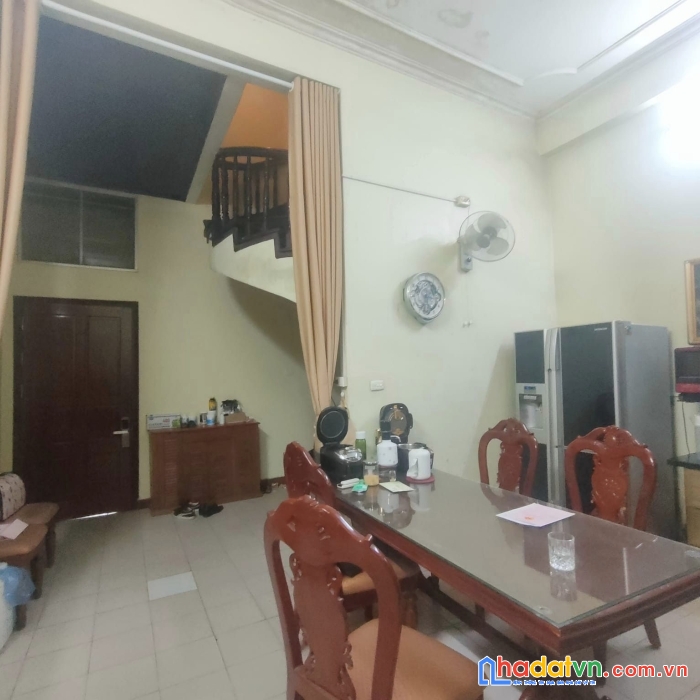 Bán nhà mặt phố hồ đắc di, view hồ, kinh doanh đỉnh, vị trí kim cương, 2 thoáng, 70m2, mt5m, 25 tỷ