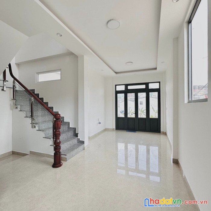 Bán gấp nhà đẹp đường mê linh, p9, đà lạt hẻm ô tô giá chỉ 4.3 tỷ