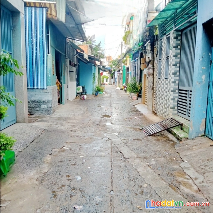 Nhà bán 2 tầng hẻm thẳng 4m dương bá trạc p1q8 - giá : 4 tỷ (tl)