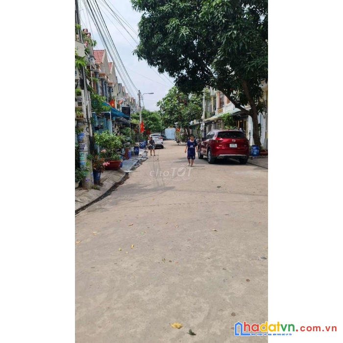 Chính chủ cần bán căn nhà vị trí đẹp- giá ưu đãi tại tp dĩ an