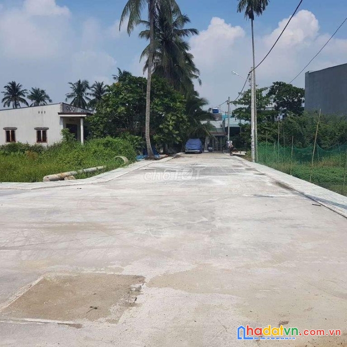 Chính chủ bán gấp đất lô góc 2 mặt tiền vị trí đẹp tại  quận 12