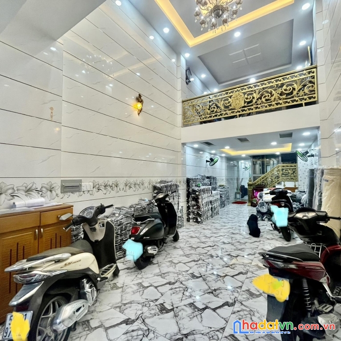 Bán nhà mặt tiền lê lư, tân phú  6 tầng 80m2 chỉ  12 tỷ lh 0902160655