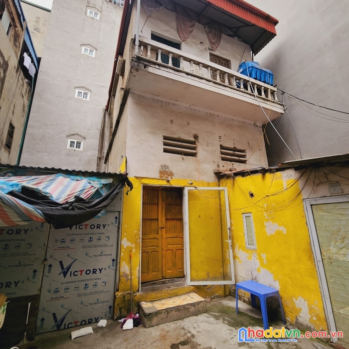 Bán đất yên hòa 110m x 2 tầng, mt: 8.8m

giá chào: 12.95 tỷ thương lượng