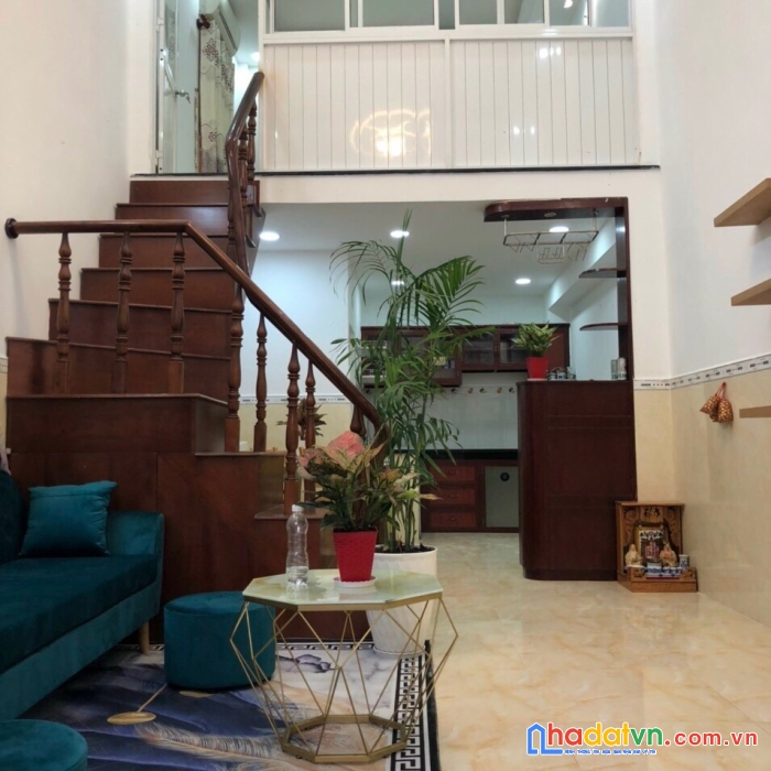 Nhà đẹp phan huy ích - 36m2 - giá chỉ 2.8 tỷ - tặng nội thất