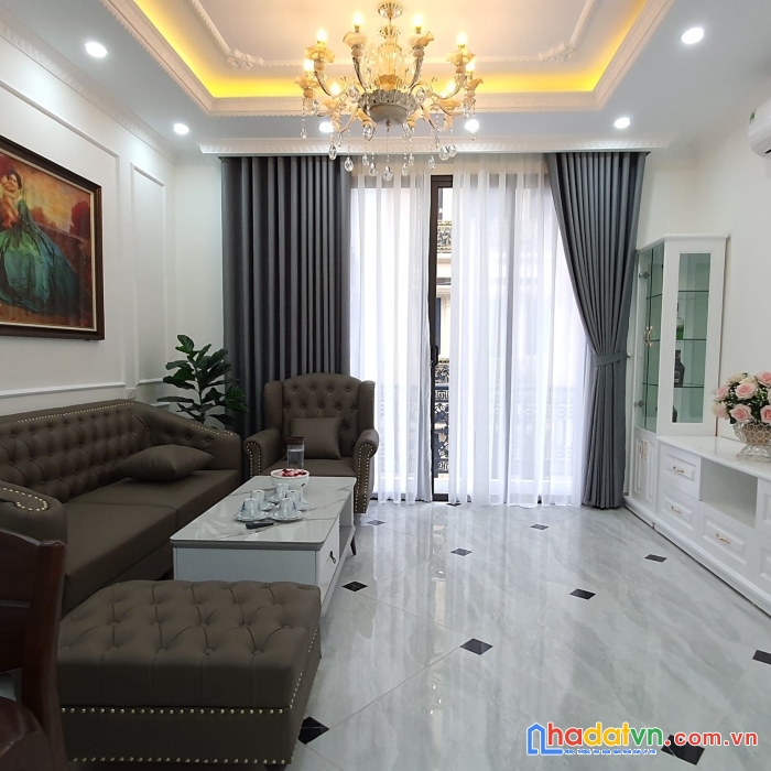 Bán nhà phố minh khai, hai bà trưng 40m, 4 tầng. giá: 3.8 tỷ
