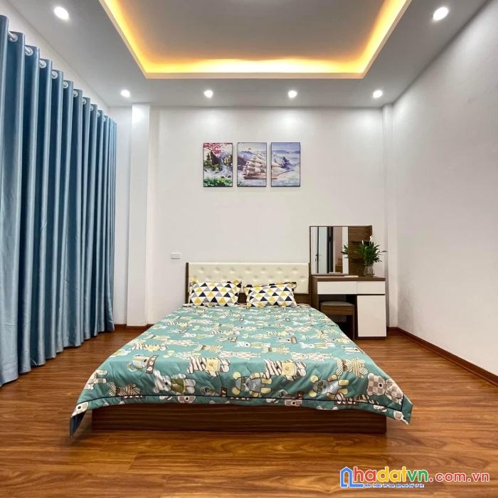 Bán nhà phố minh khai, hai bà trưng 40m, 4 tầng. giá: 3.8 tỷ