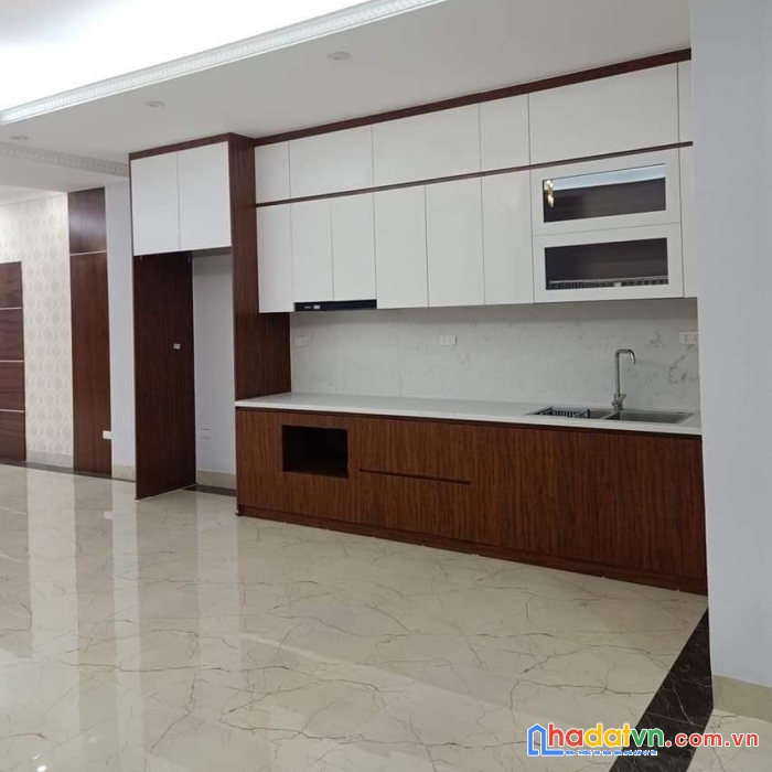 Bán nhà phố thái hà, đống đa 65m, 7 tầng, mt 5m. giá: 21.5 tỷ