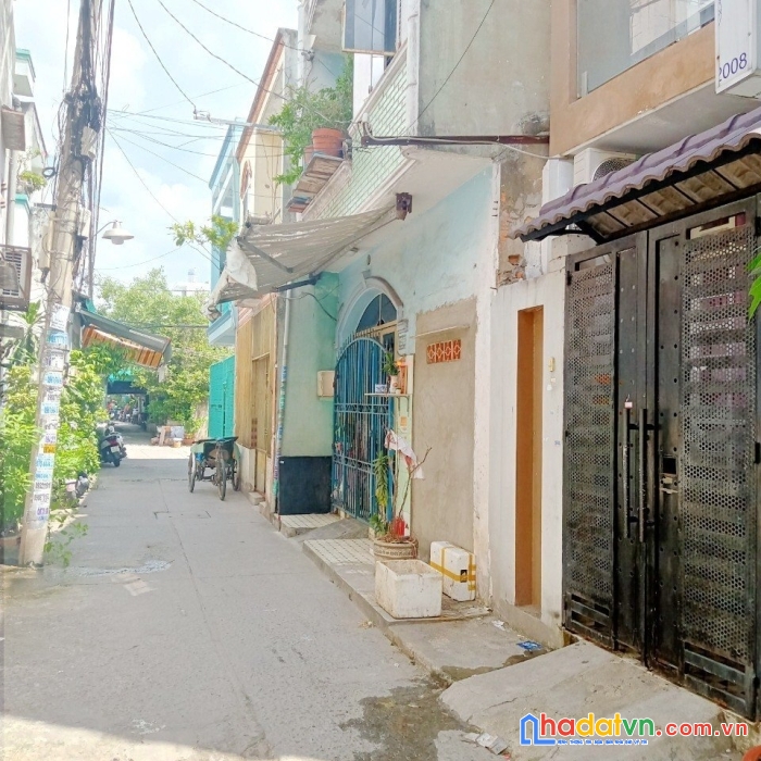 Nhà bán 3 tầng hẻm thông phạm thế hiển p5q8 - giá : 3.6 tỷ (tl)