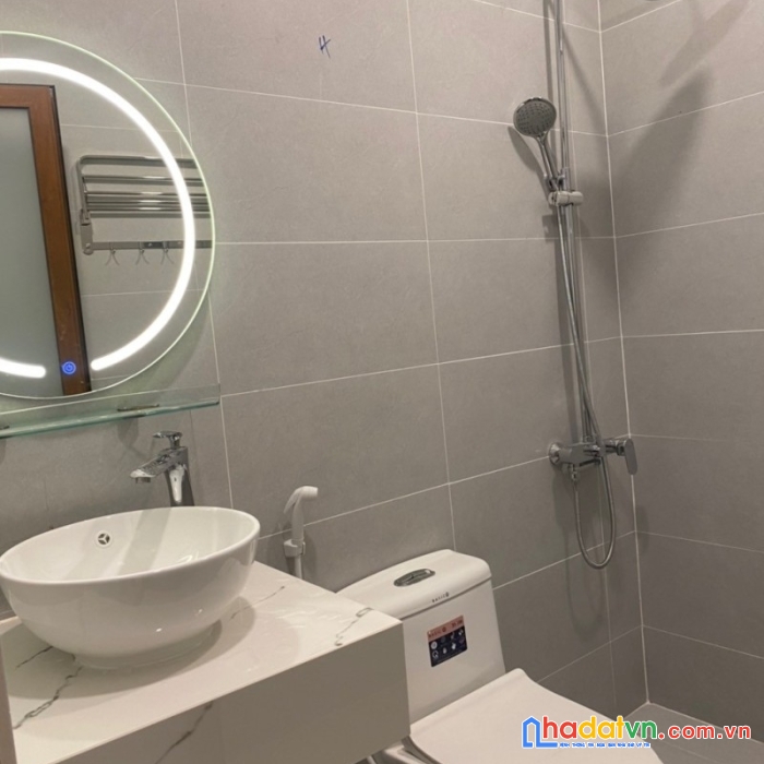 Bán nhà mặt tiền nguyễn du gò vấp 100m2 giá nhỉnh 11 tỷ mới đẹp