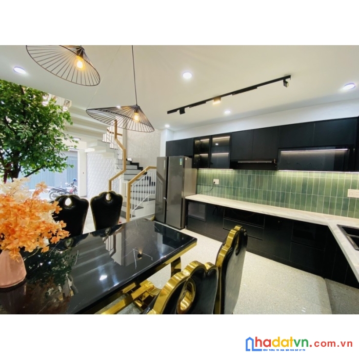 Bán nhà thống nhất gò vấp hẻm xe hơi 6 tầng đẹp lung linh nhỉnh 9 tỷ