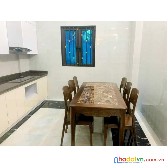 Nhà đẹp 5 tầng dt:47m2 7 phòng ngủ lô góc 3 mặt thoáng vĩnh viễn cách 1 nhà ra mặt phố khương
