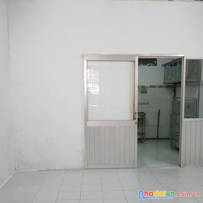 Chính chủ cho thuê nhà cấp 4 nguyên căn, thích hợp cho gia đình ở sinh hoạt.