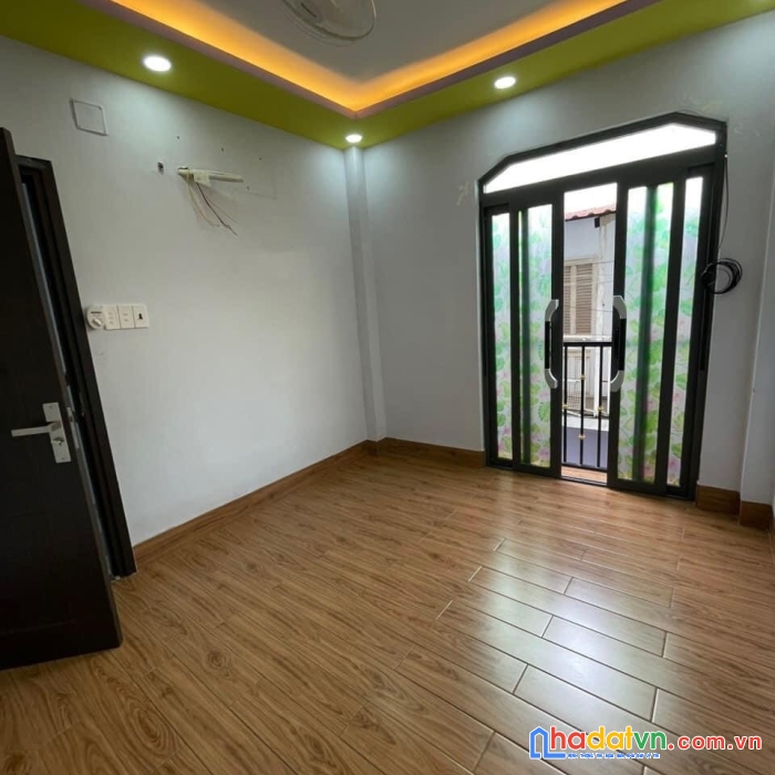 Nhà phan văn trị p11 bình thạnh 3 tầng 2,95 tỷ