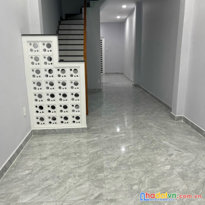 Nhà đã hoàn thiện cần cho thuê nhà nguyên căn lê văn sỹ p1 tân bình