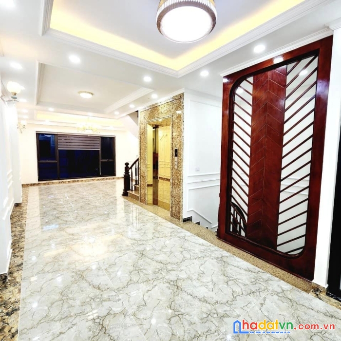 Bán nhà doãn kế thiện 55m x 8 tầng, mt: 4.8m, thang máy, ô tô dừng đỗ