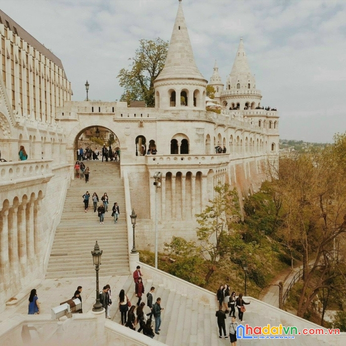 Đầu tư bđs châu âu lợi nhuận khai thác không dưới 18% - định cư châu âu một nốt nhạc