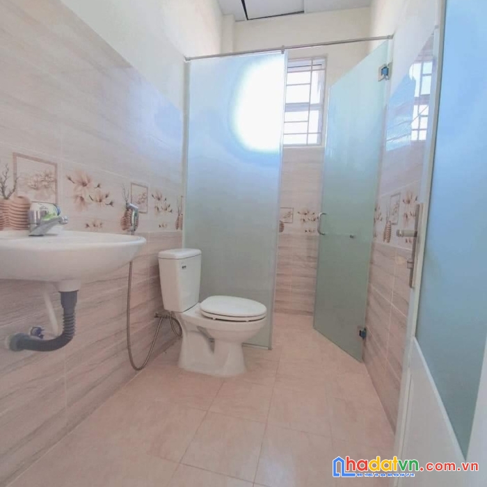 Chính chủ cần bán nhanh căn nhà đẹp tại phường mỹ phước, thị xã bến cát, bình dương
