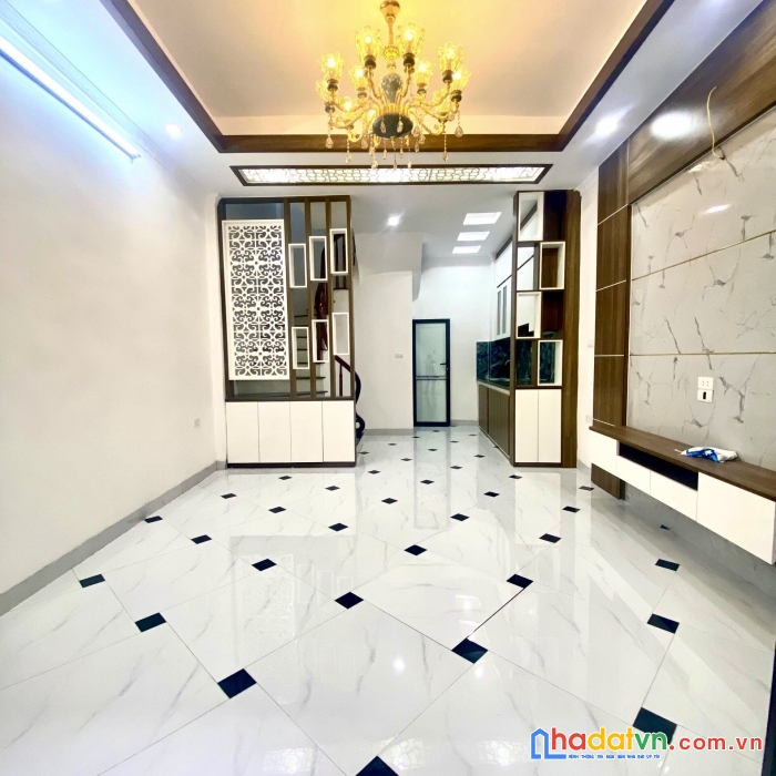 3.4 tỷ (4t-40m2-4pn) ỷ la  -dương nội-oto cách nhà 20m- ngõ thông