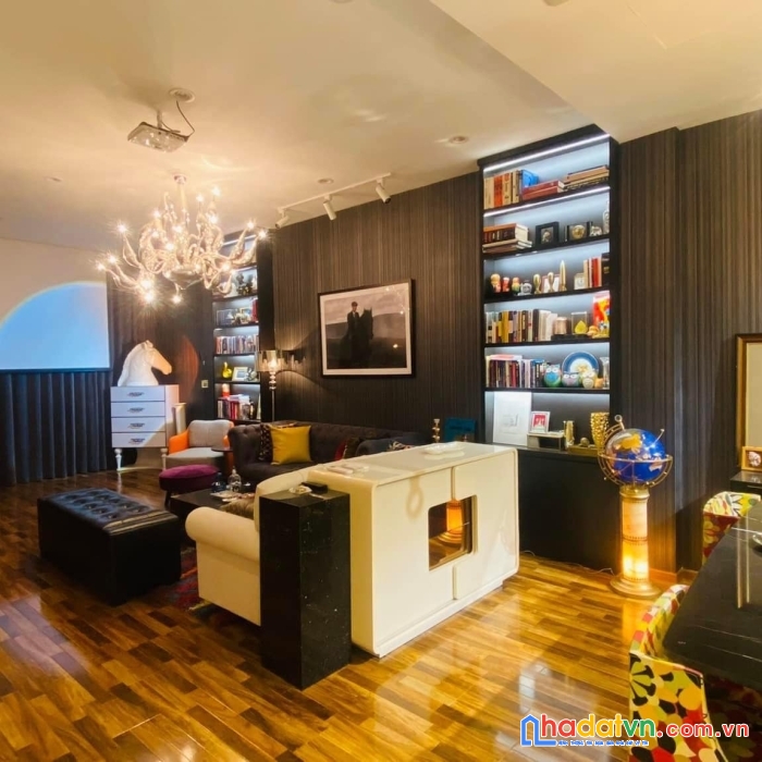 Mặt phố tây hồ - 6 tầng thang máy - thiết kế đẳng cấp - ở và kinh doanh siêu đỉnh.