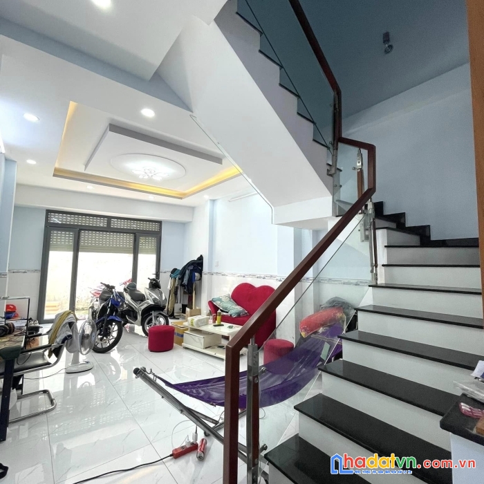 Nhà mới đường cống lỡ - 46m2 - hẻm dân trí thẳng đẹp - sát mt đường - chỉ 5.3 tỷ