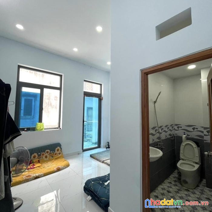 Nhà mới đường cống lỡ - 46m2 - hẻm dân trí thẳng đẹp - sát mt đường - chỉ 5.3 tỷ