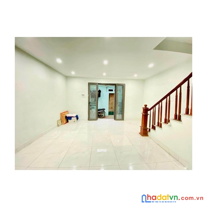 Tôi chính chủ cần bán gấp nhà vĩnh hưng  32m x 3 tầng. giá 1tỷ7