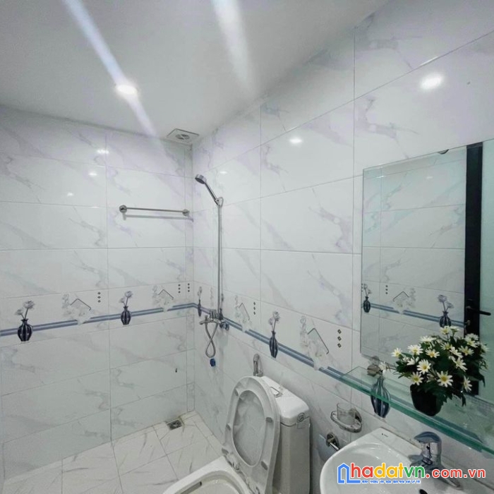 Tôi chính chủ cần bán gấp nhà vĩnh hưng  32m x 3 tầng. giá 1tỷ7