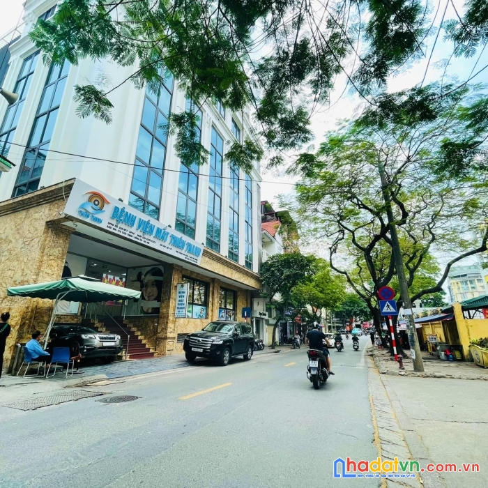 Bán nhà mặt phố thái thịnh, đống đa, lô góc, 88m2 mt8.5m, giá 41 tỷ
