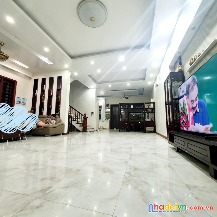 Bán nhà nguyễn lương bằng, ô tô tránh, 2 thoáng, 108m2 5t mt5m, giá 25 tỷ