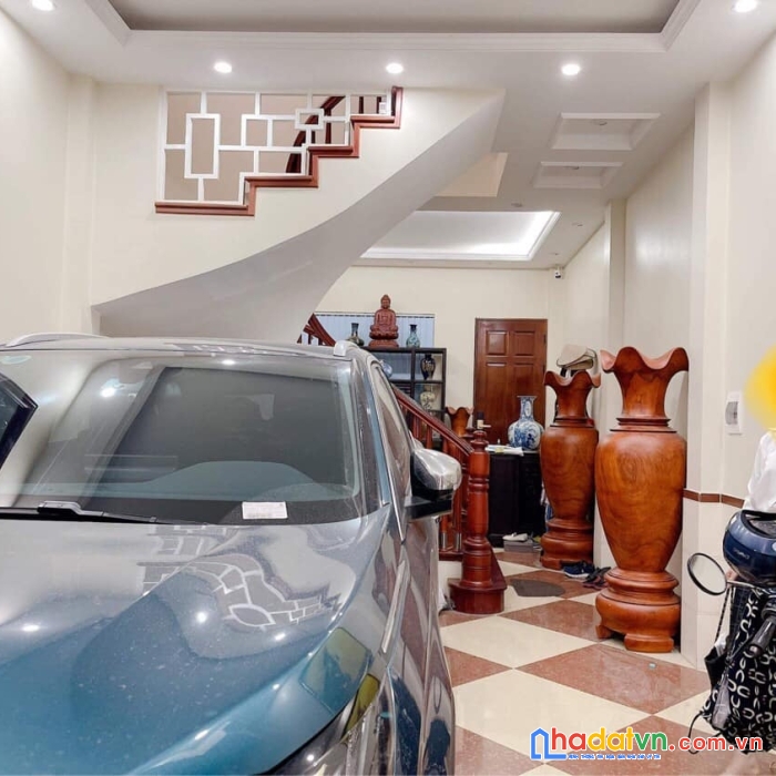 10.5 tỷ sở hữu ngay nhà phân lô, trần quốc hoàn, cầu giấy, gara ô tô, 2 thoáng
