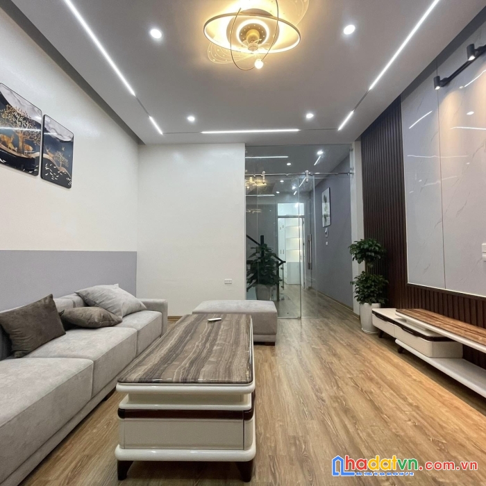 Bán nhà trần quốc hoàn, cầu giấy, phân lô, 3 ô tô tránh, kinh doanh đỉnh, 55m2, 12.8 tỷ