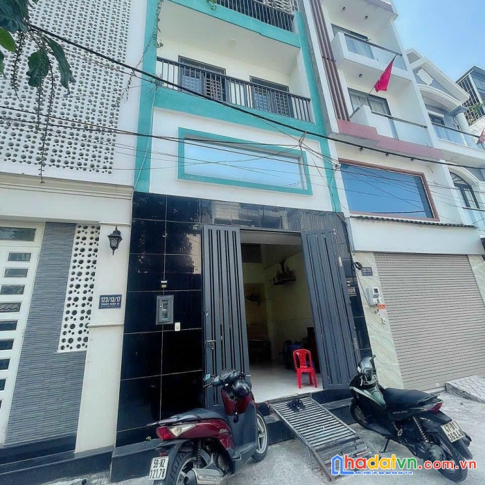 Cần bán nhanh 2 căn nhà đẹp và lô đất tại quận 12, tphcm