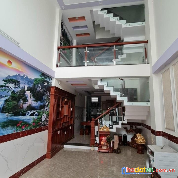 Cần bán nhanh 2 căn nhà đẹp và lô đất tại quận 12, tphcm