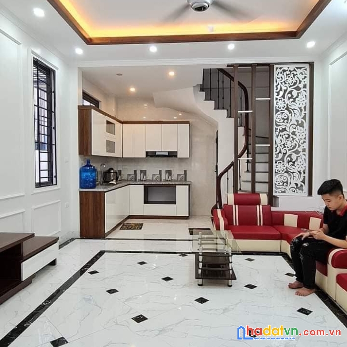 Bán nhà hồ ba mẫu, đống đa, lô góc, 38m2 5t mt 4.5m, giá 4.58 tỷ