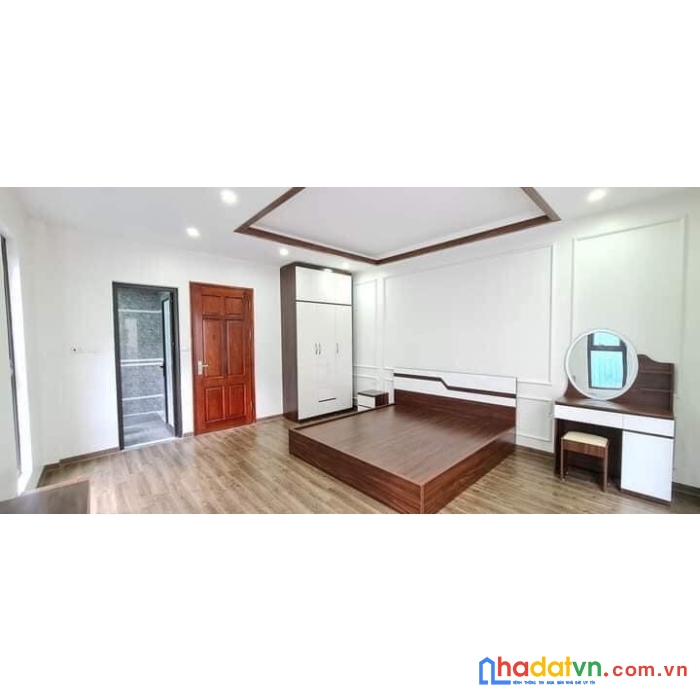 Bán nhà hồ ba mẫu, đống đa, lô góc, 38m2 5t mt 4.5m, giá 4.58 tỷ