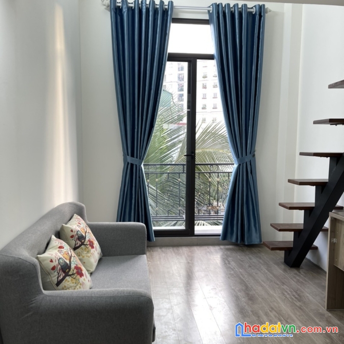 Bán ccmn 14 phòng 800tr/năm phố yên hòa 60m 6 tầng mt 7,2m chỉ 12,9 tỷ.